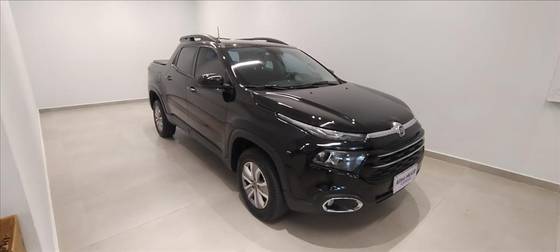 FIAT TORO 1.8 16V EVO FLEX FREEDOM AT6 FIAT TORO 1.8 16V EVO FLEX FREEDOM AT6